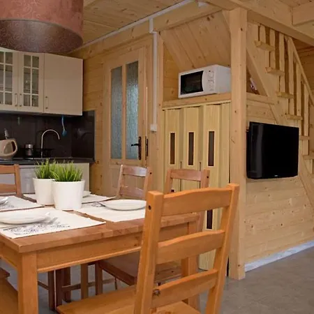 Pod Sosnami Lodge Rowy (Pomerania)